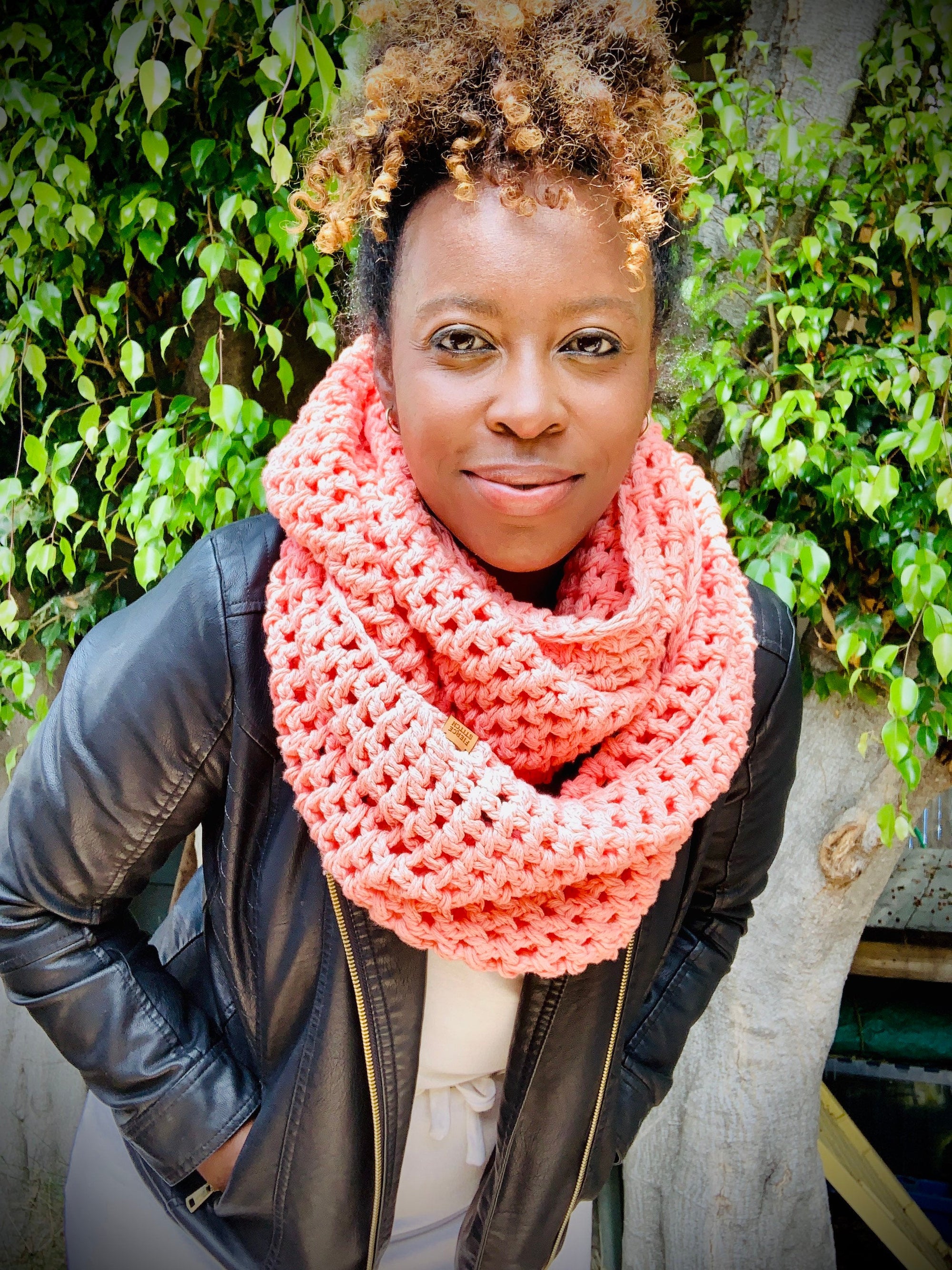 PEACHY QUEEN | The Simple Series Infinity Scarf